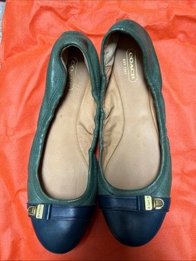 Coach Women's Green Leather Ballet Flats with Navy Toe